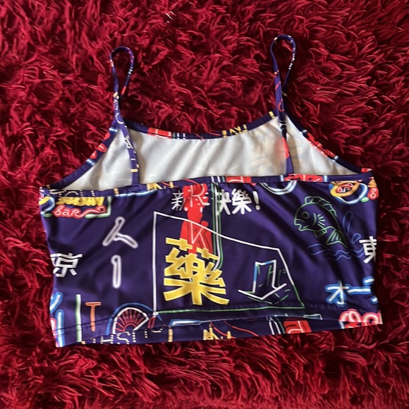 T-shirt - Picture 2 of 2